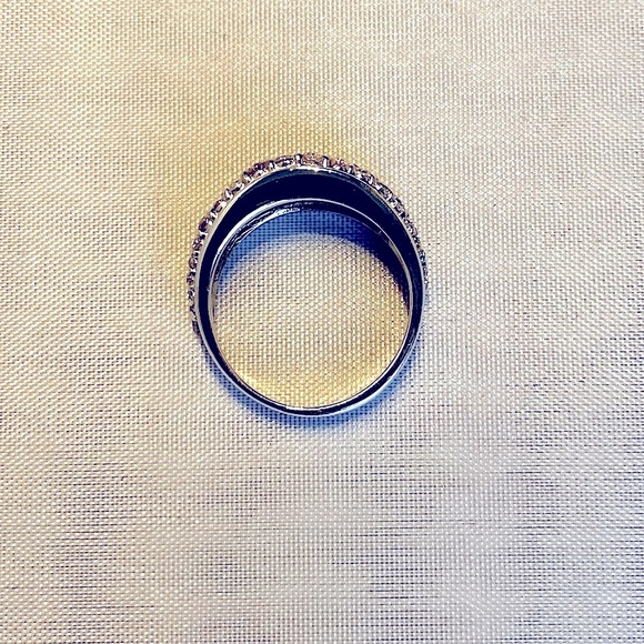 Silver 925 CZ wedding band ring - Picture 4 of 9